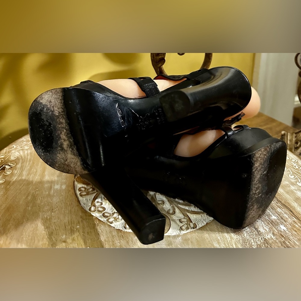 EUC 💠Via Spiga “V-Rachana” Black Leather Platform Heels with cutout design Sz 7 - Picture 9 of 11